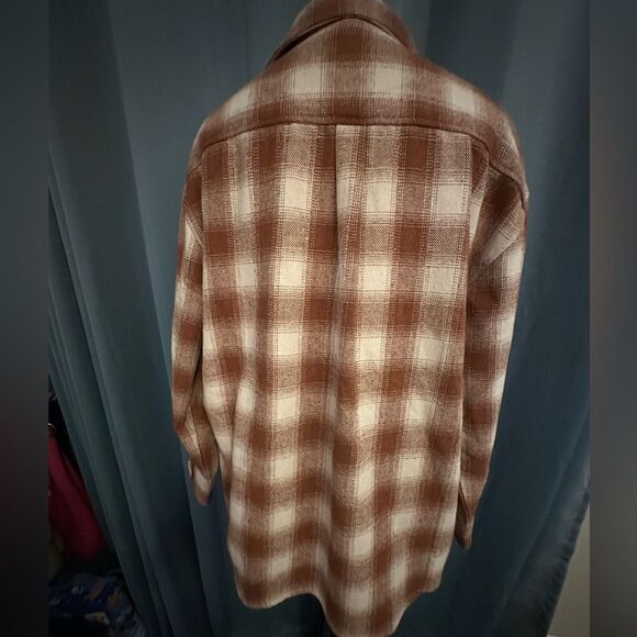 NWT $41 Simply Southern Men Shacket Brown Plaid Flannel Long Sleeve Shirt XL - Picture 3 of 4